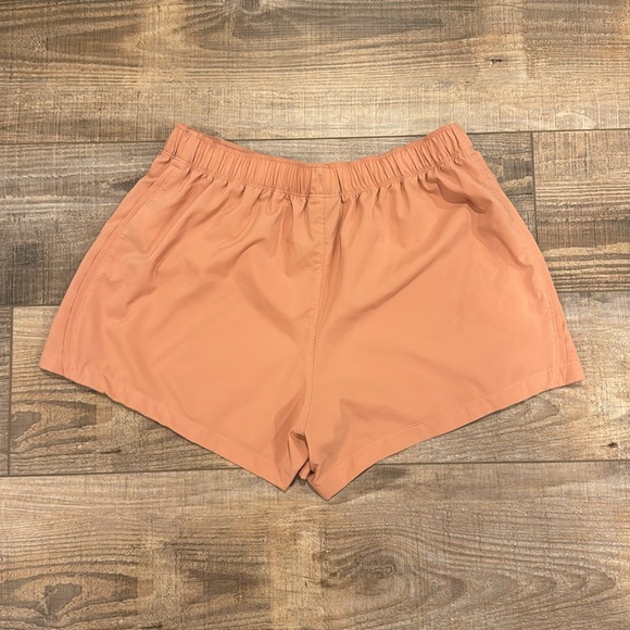 The North Face Athletic Short Peach Color Size Medium - Picture 4 of 4